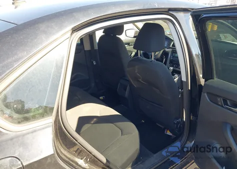 2013 Volkswagen Passat S from USA, damaged, VIN 1VWAP7A35DC080706